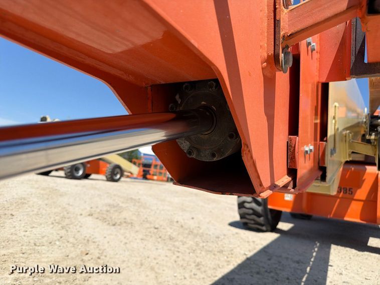 image for item DZ4699 2007 JLG 660SJ boom lift