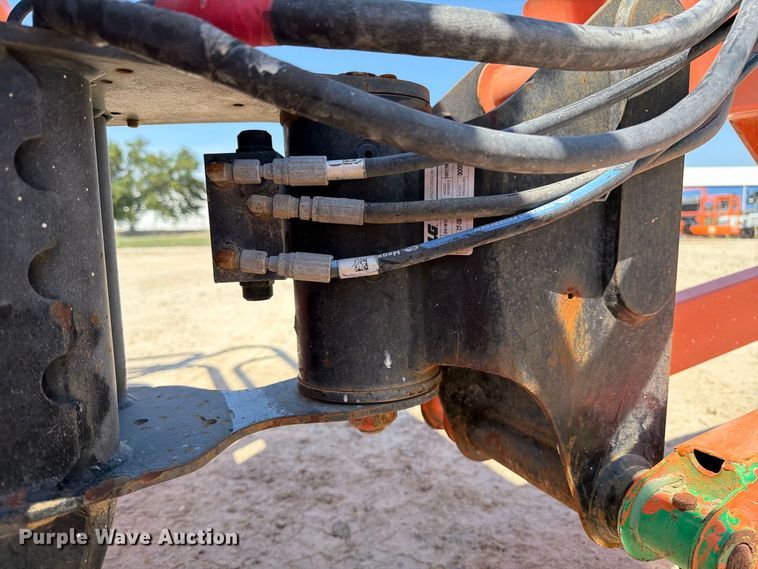 image for item DZ4699 2007 JLG 660SJ boom lift