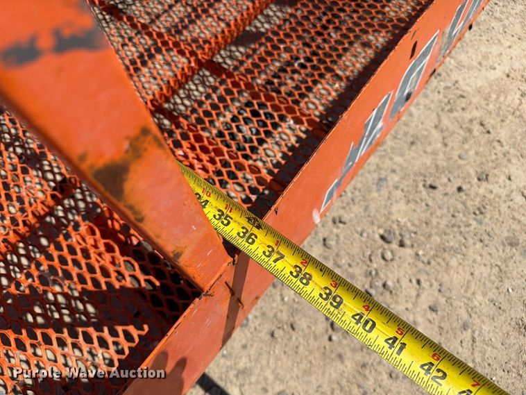 image for item DZ4699 2007 JLG 660SJ boom lift