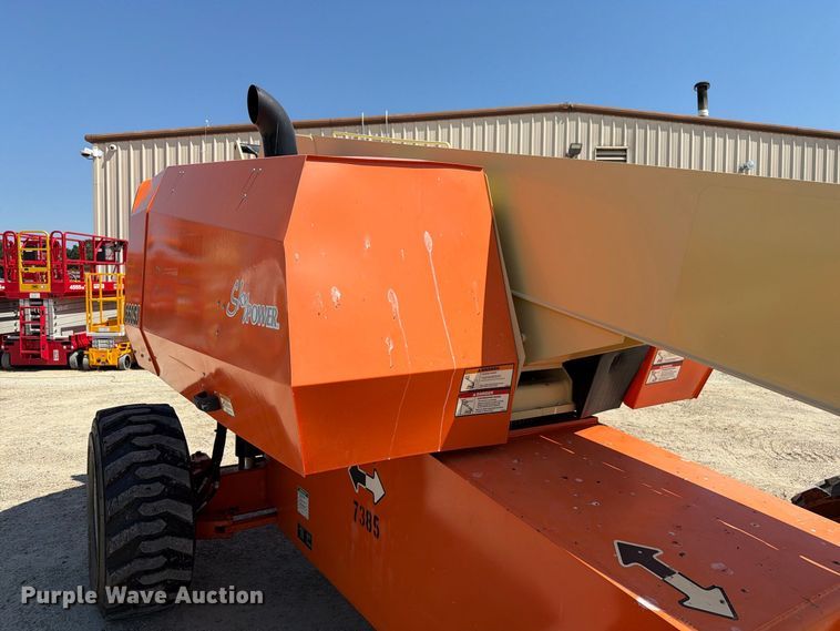 image for item DZ4699 2007 JLG 660SJ boom lift
