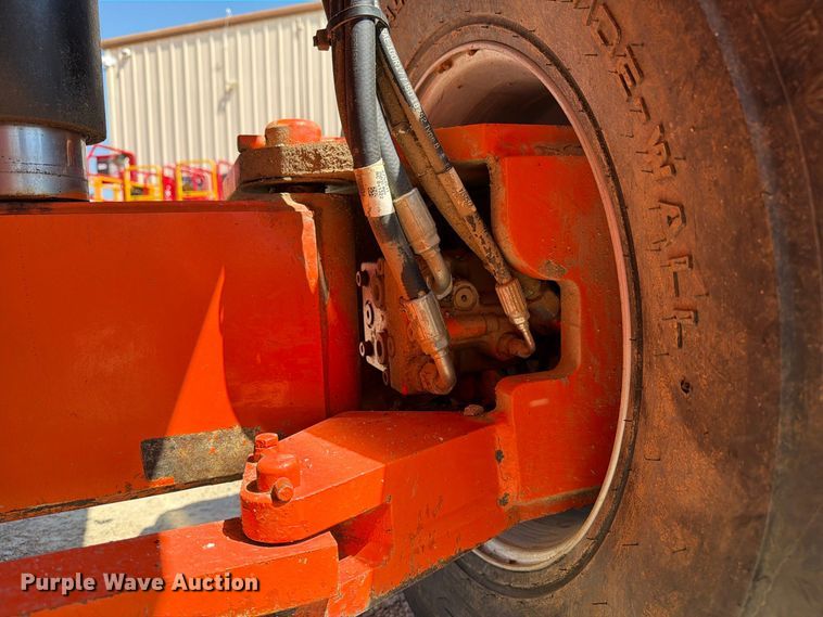image for item DZ4699 2007 JLG 660SJ boom lift