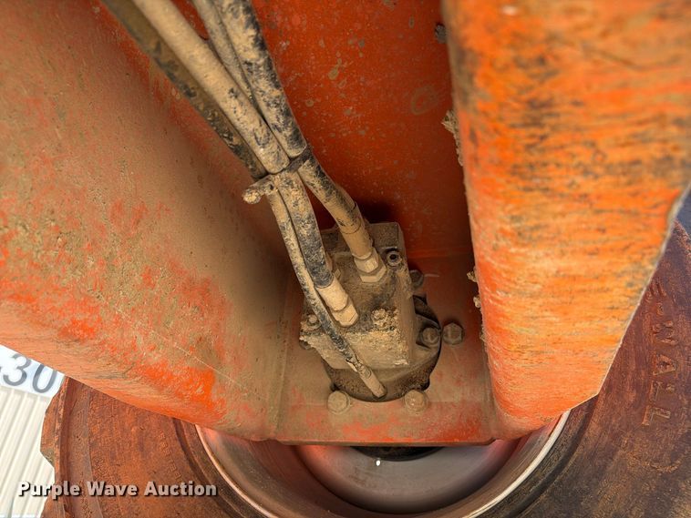image for item DZ4699 2007 JLG 660SJ boom lift