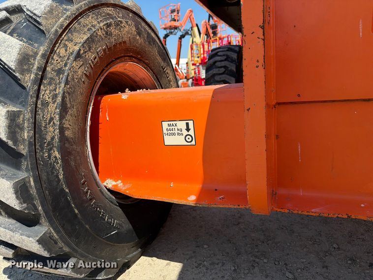 image for item DZ4699 2007 JLG 660SJ boom lift