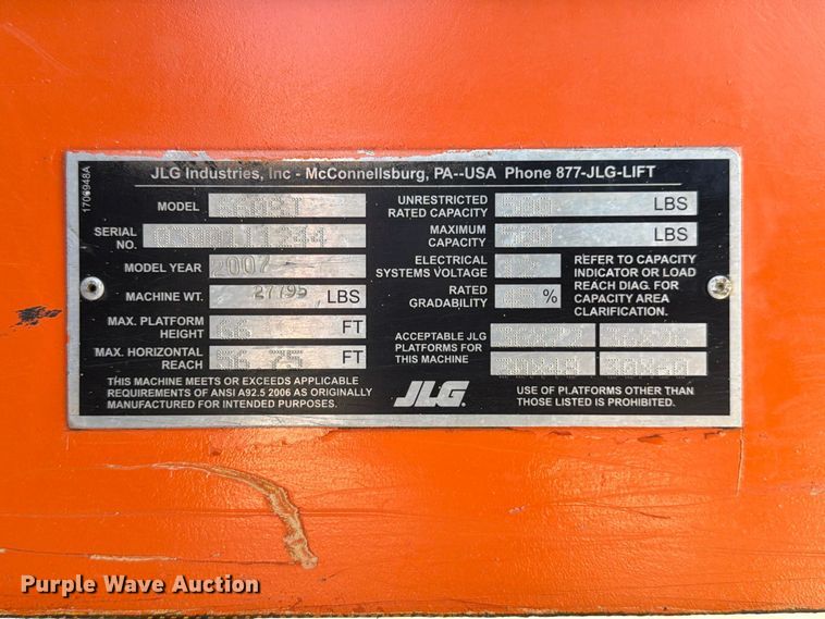 image for item DZ4699 2007 JLG 660SJ boom lift