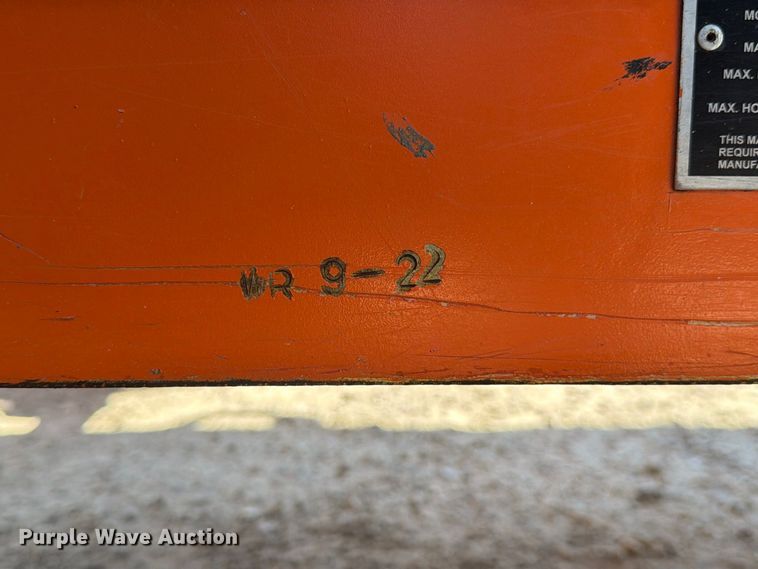image for item DZ4699 2007 JLG 660SJ boom lift