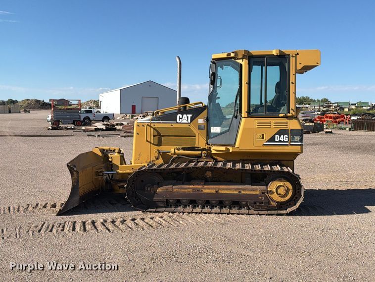 image for item EA0434 2006 Caterpillar D4G LGP dozer