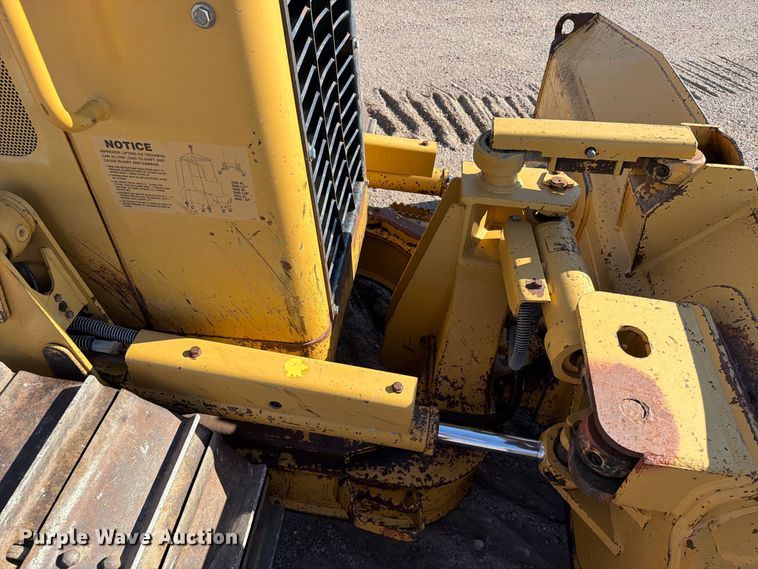 image for item EA0434 2006 Caterpillar D4G LGP dozer