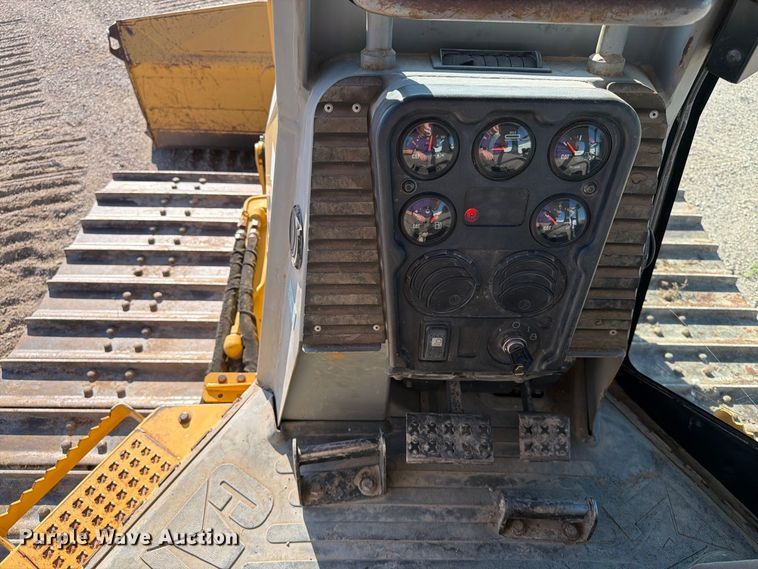 image for item EA0434 2006 Caterpillar D4G LGP dozer