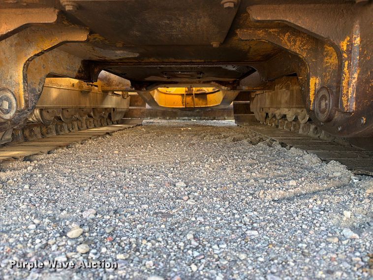 image for item EA0434 2006 Caterpillar D4G LGP dozer