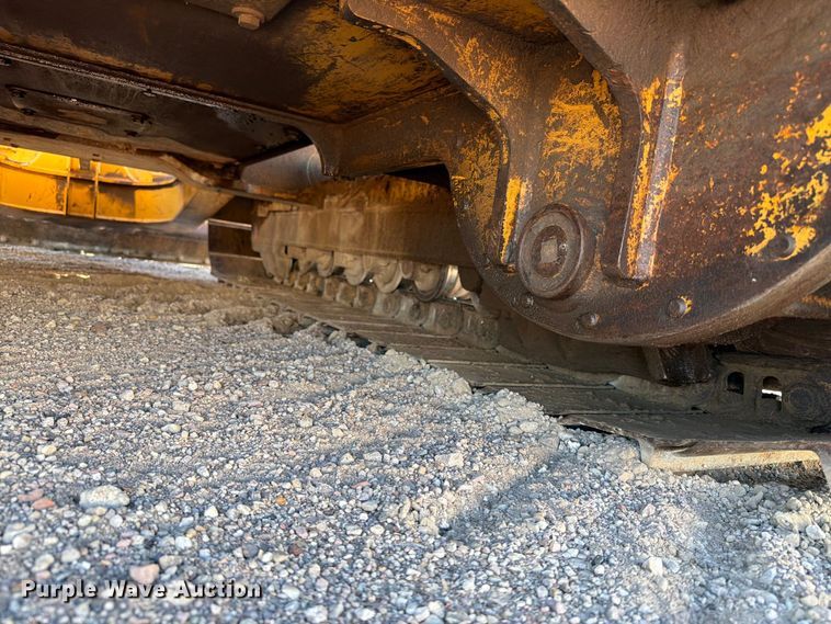 image for item EA0434 2006 Caterpillar D4G LGP dozer