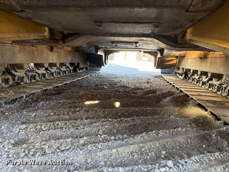 image for item EA0434 2006 Caterpillar D4G LGP dozer