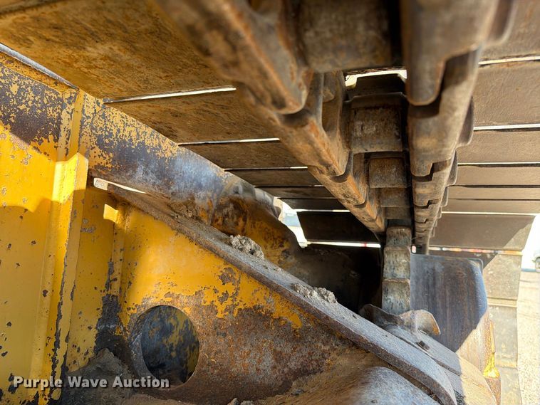 image for item EA0434 2006 Caterpillar D4G LGP dozer