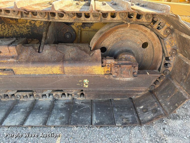 image for item EA0434 2006 Caterpillar D4G LGP dozer