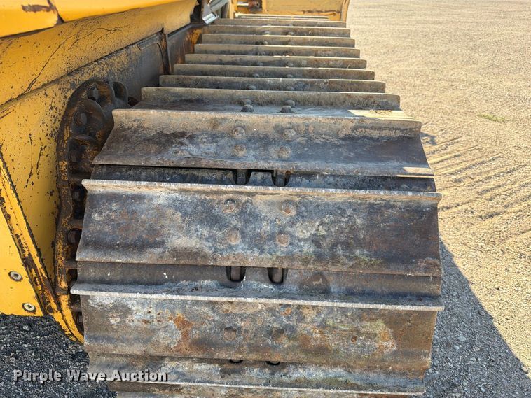 image for item EA0434 2006 Caterpillar D4G LGP dozer