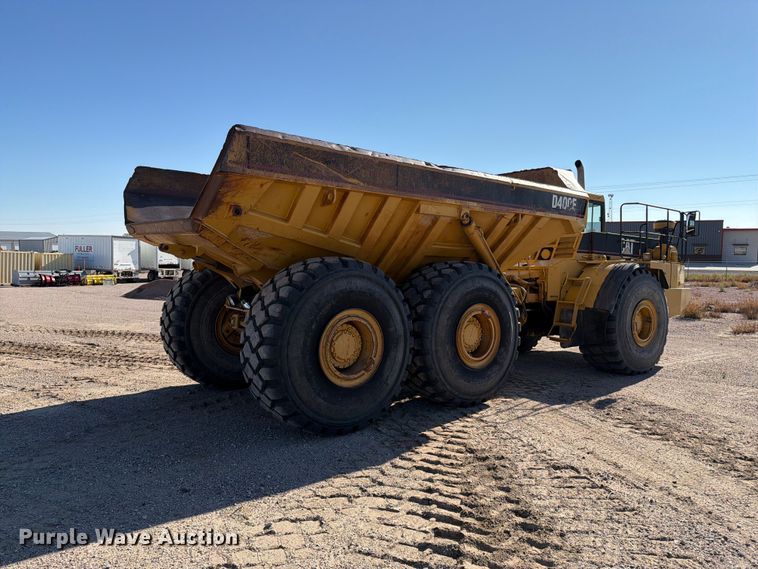 image for item EA0435 1999 Caterpillar D400E articulated haul truck