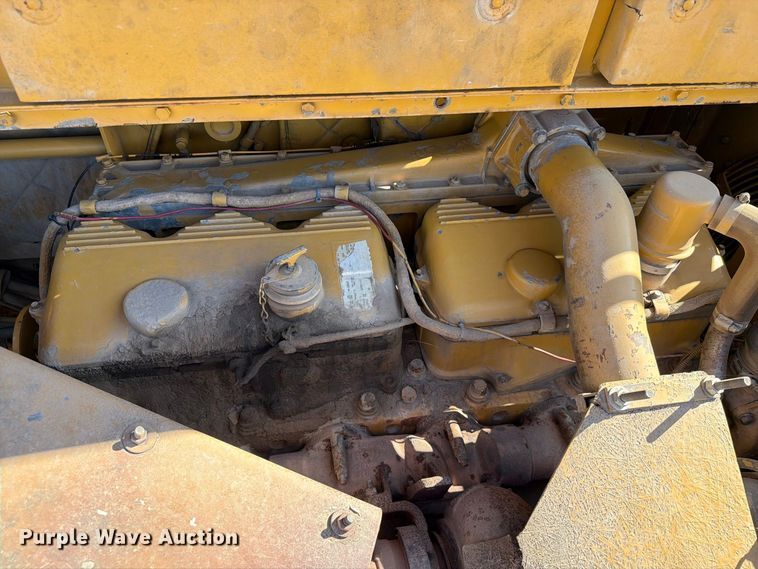 image for item EA0435 1999 Caterpillar D400E articulated haul truck