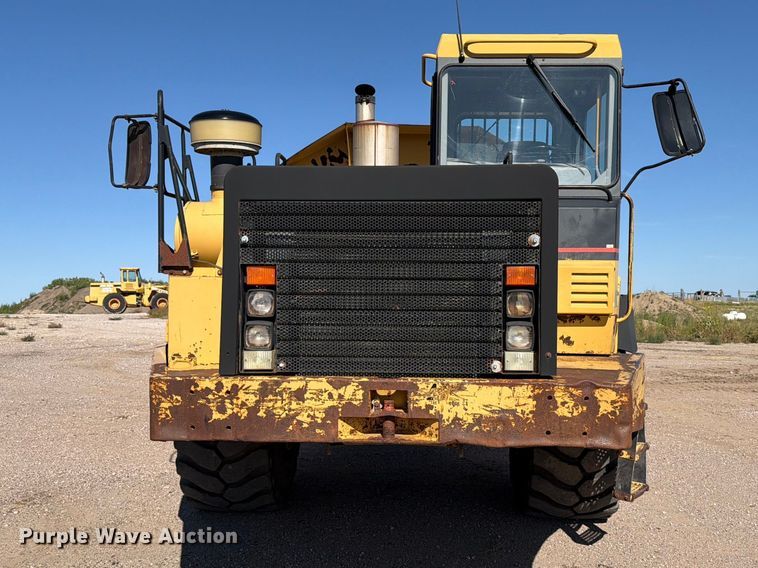 image for item EA0436 1999 Caterpillar D400E II articulated haul truck