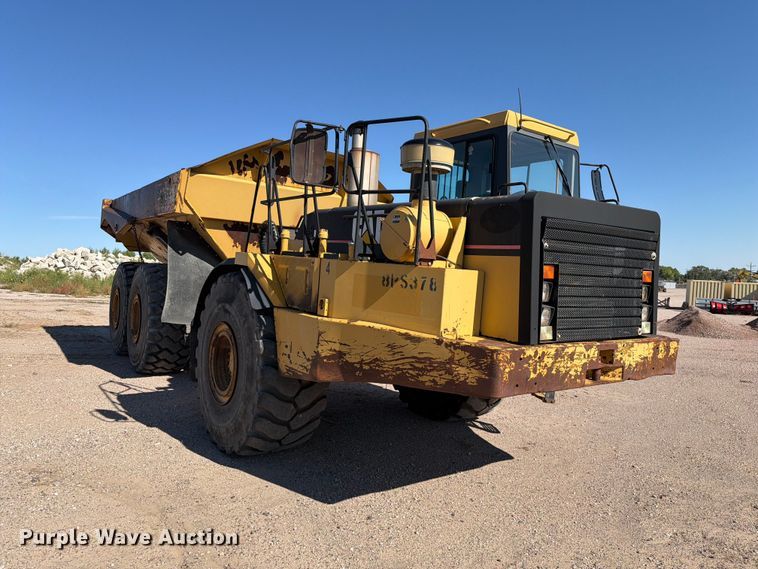 image for item EA0436 1999 Caterpillar D400E II articulated haul truck