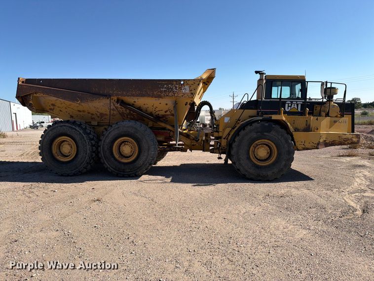 image for item EA0436 1999 Caterpillar D400E II articulated haul truck