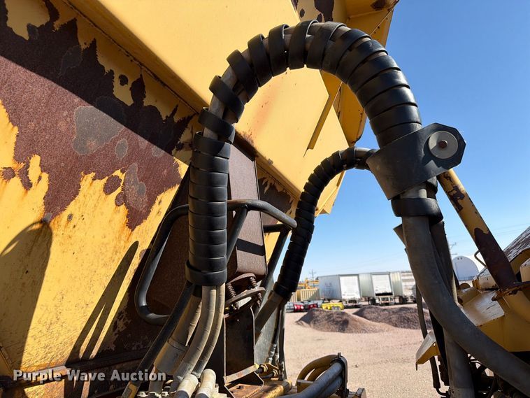 image for item EA0436 1999 Caterpillar D400E II articulated haul truck