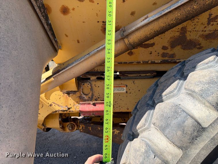 image for item EA0436 1999 Caterpillar D400E II articulated haul truck