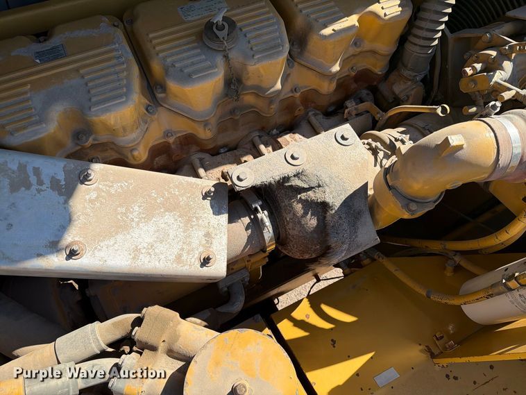 image for item EA0436 1999 Caterpillar D400E II articulated haul truck