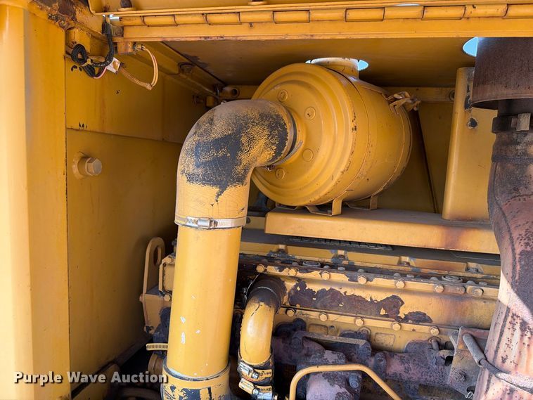 image for item EA0439 1992 Caterpillar CP563 single drum roller