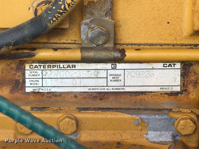 image for item EA0439 1992 Caterpillar CP563 single drum roller