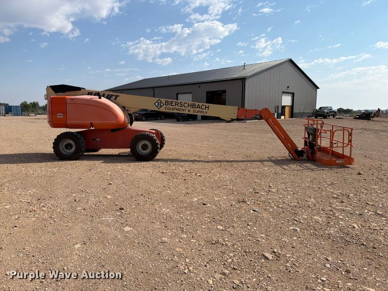 image for item EA0441 2008 JLG 660SJ boom lift