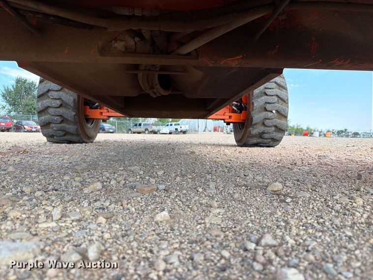 image for item EA0441 2008 JLG 660SJ boom lift