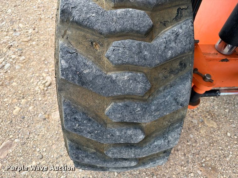 image for item EA0441 2008 JLG 660SJ boom lift