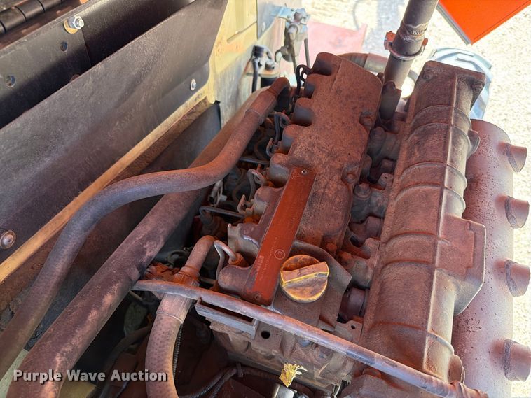 image for item EA0442 2006 JLG 660SJ boom lift
