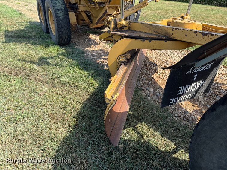 image for item EA0444 1995 Caterpillar 140G VHP motor grader