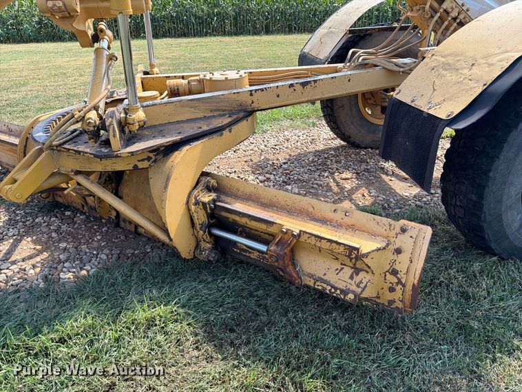 image for item EA0444 1995 Caterpillar 140G VHP motor grader