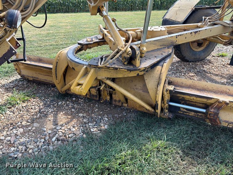 image for item EA0444 1995 Caterpillar 140G VHP motor grader