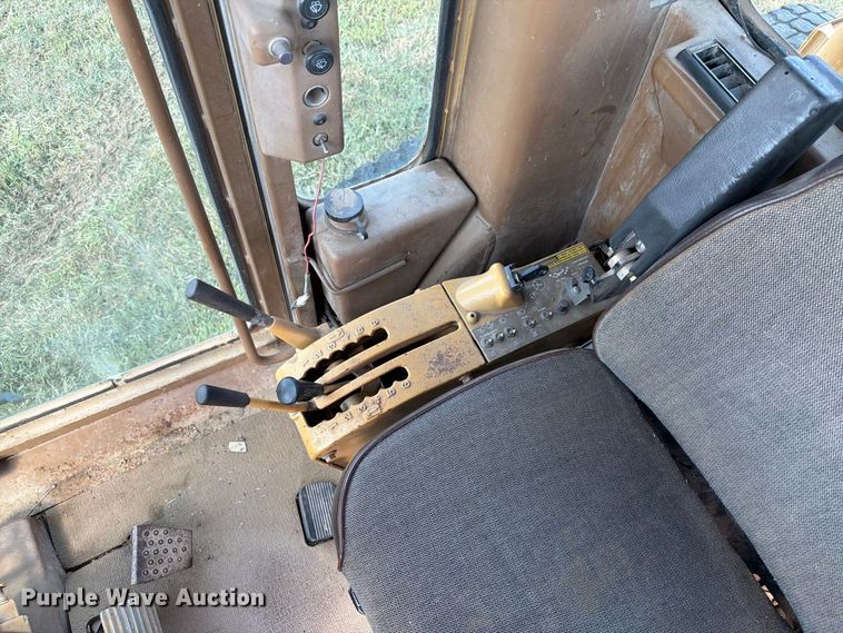 image for item EA0444 1995 Caterpillar 140G VHP motor grader