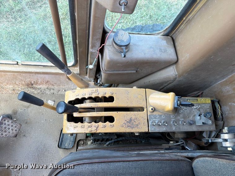 image for item EA0444 1995 Caterpillar 140G VHP motor grader