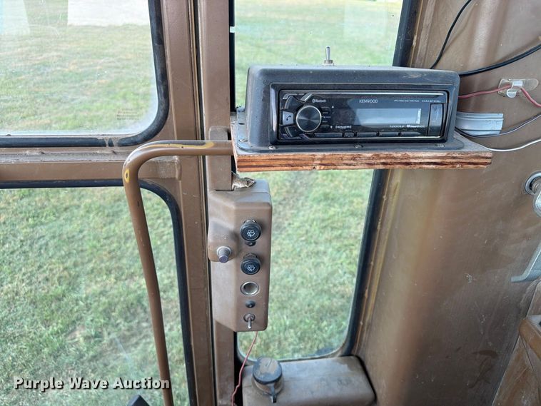 image for item EA0444 1995 Caterpillar 140G VHP motor grader