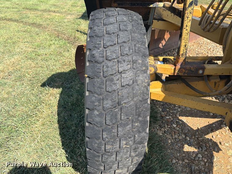 image for item EA0444 1995 Caterpillar 140G VHP motor grader