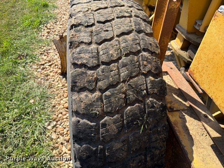 image for item EA0444 1995 Caterpillar 140G VHP motor grader