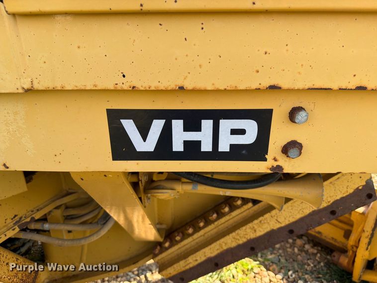 image for item EA0444 1995 Caterpillar 140G VHP motor grader