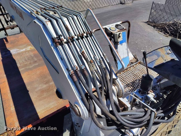 image for item ED0166 2000 Sterling L9500 crane truck