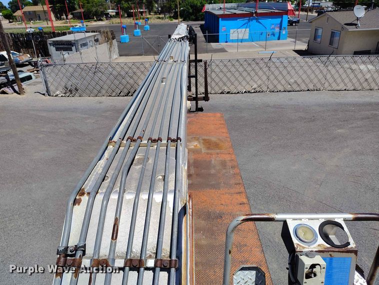 image for item ED0166 2000 Sterling L9500 crane truck