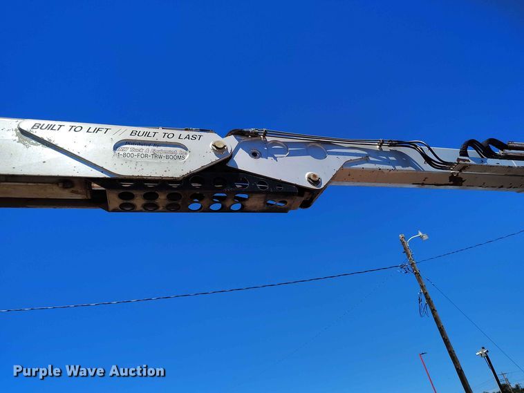 image for item ED0166 2000 Sterling L9500 crane truck