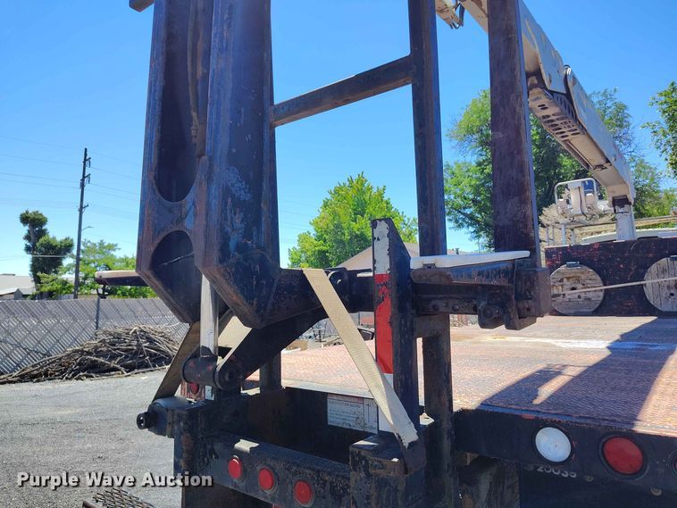 image for item ED0166 2000 Sterling L9500 crane truck
