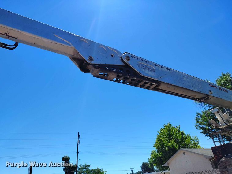 image for item ED0166 2000 Sterling L9500 crane truck