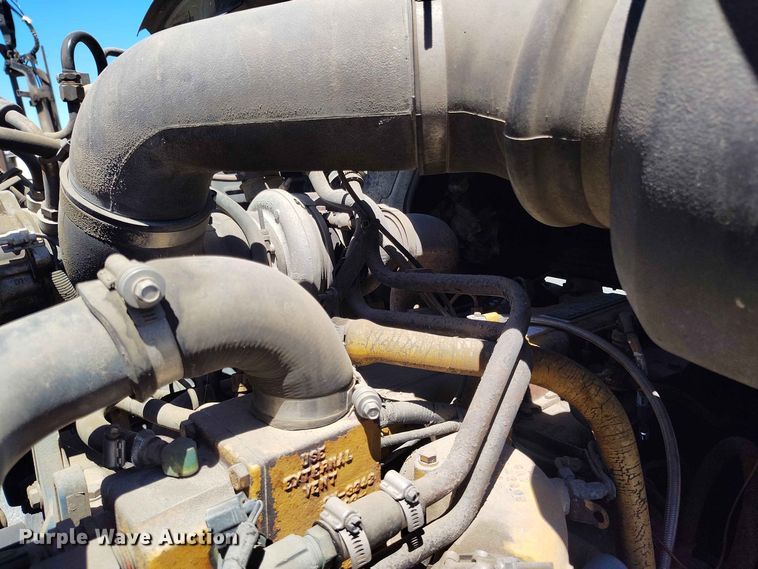 image for item ED0166 2000 Sterling L9500 crane truck
