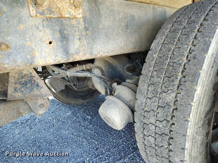 image for item ED0166 2000 Sterling L9500 crane truck