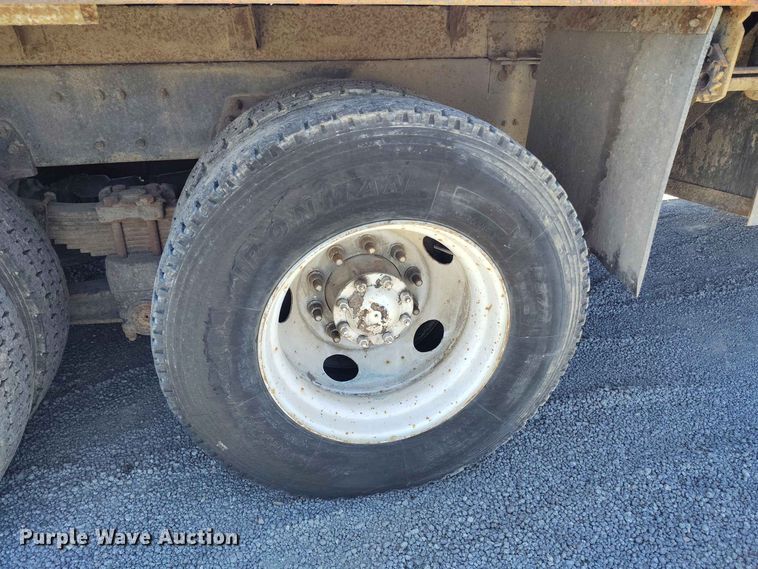 image for item ED0166 2000 Sterling L9500 crane truck
