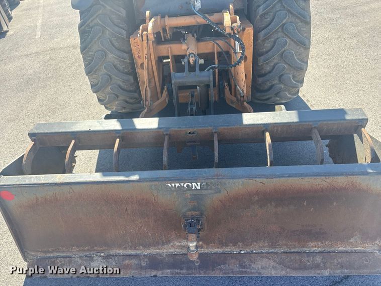 image for item EE6470 2001 Case 570MXT landscape tractor